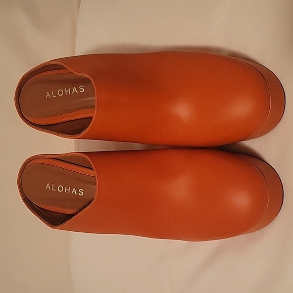 ALOHAS Women's Clock Out Leather Pomelo Orange Mules Heeled Sandals Size 40 - Picture 2 of 7
